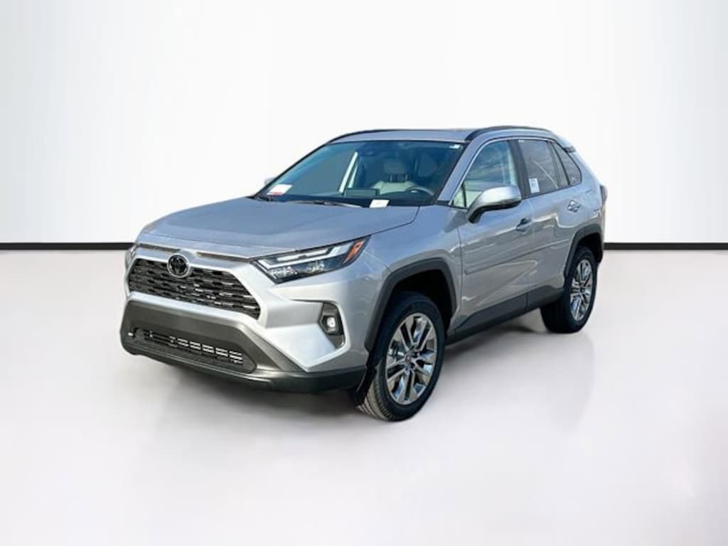 New 2025 Toyota RAV4 XLE Premium XLE PREM AWD SUV