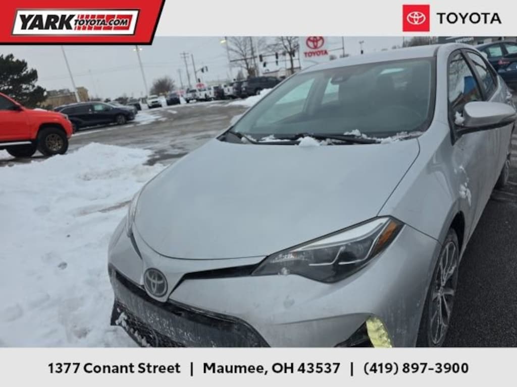 Used 2017 Toyota Corolla SE Sedan