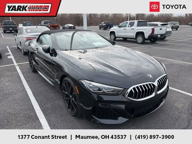 2022 BMW 8 Series 840i's photo