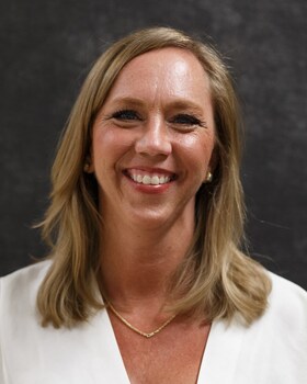 Staff member Andrea Loch from ID_a1f9ba