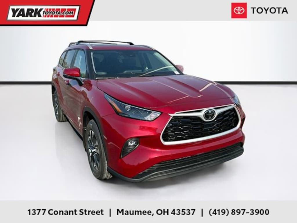 New 2025 Toyota Highlander XLE XLE AWD