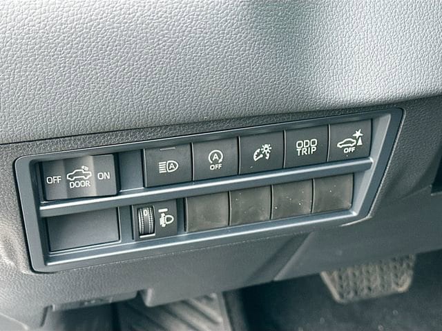 2026 Toyota Tundra Limited - Photo 13