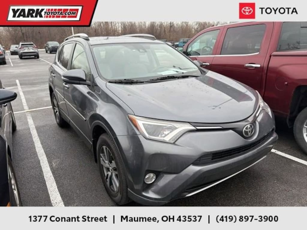 Used 2017 Toyota RAV4 XLE SUV