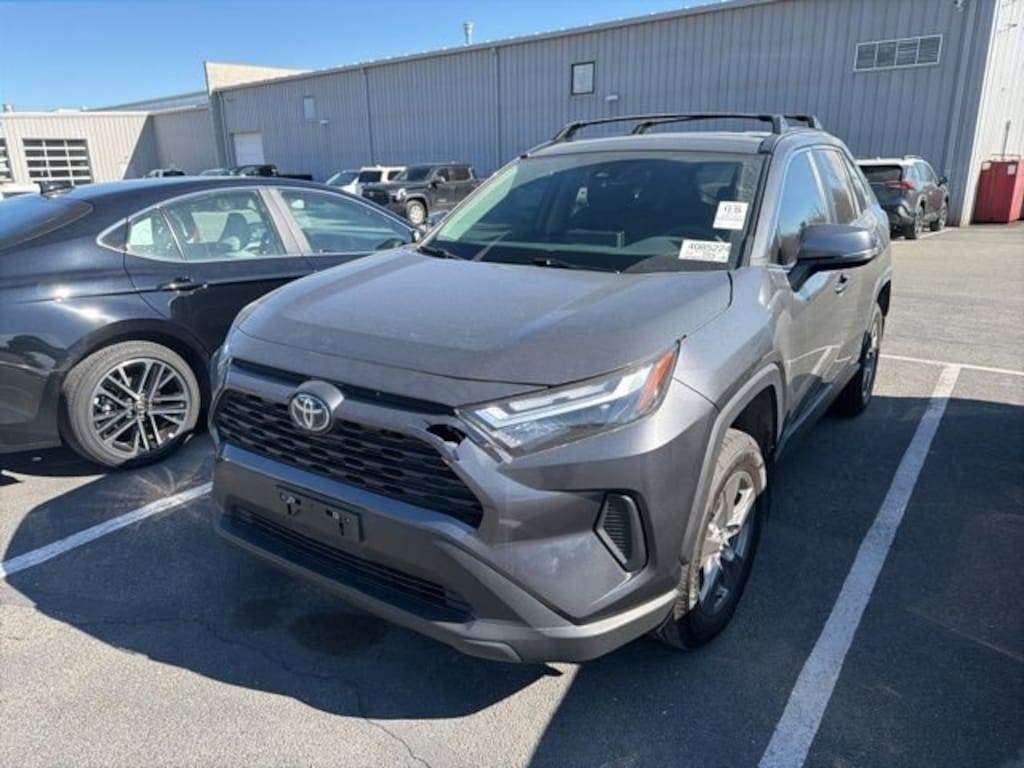 Used 2024 Toyota RAV4 Hybrid XLE SUV