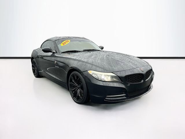 Used 2010 BMW Z4 sDrive30i with VIN WBALM5C5XAE377250 for sale in Maumee, OH