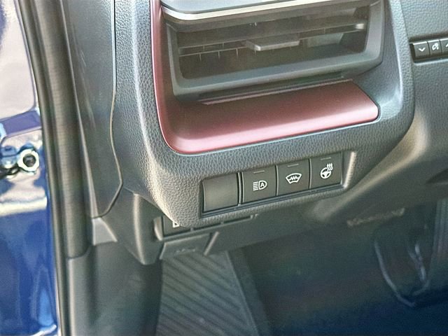 2026 Toyota Prius Plug-in Hybrid XSE - Photo 13