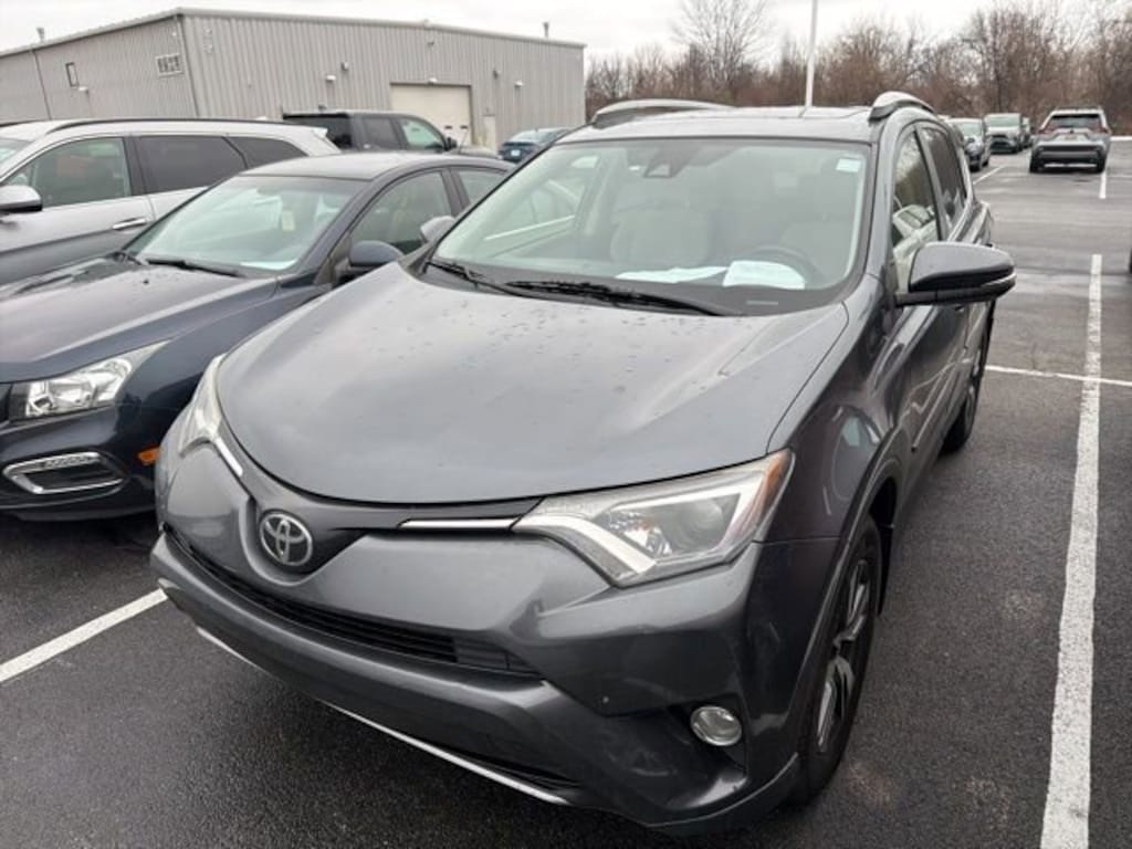 Used 2017 Toyota RAV4 XLE SUV