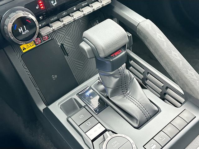 2025 Toyota Tacoma TRD Sport - Photo 20