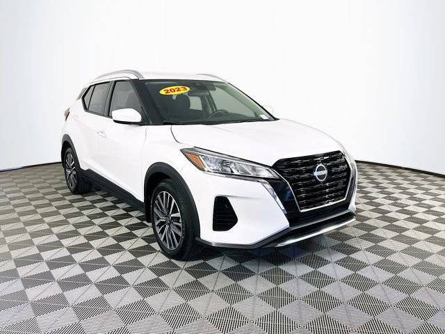2023 Nissan Kicks SV photo 2