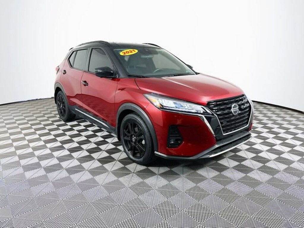 Used 2021 Nissan Kicks SR SUV