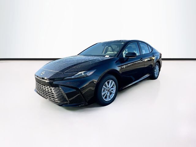 2026 Toyota Camry LE photo 3