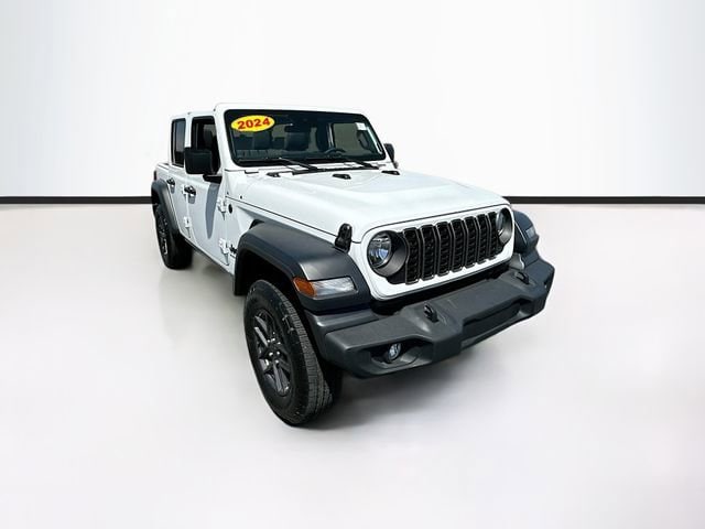 Used 2024 Jeep Wrangler 4-Door Sport S with VIN 1C4PJXDG9RW286727 for sale in Maumee, OH