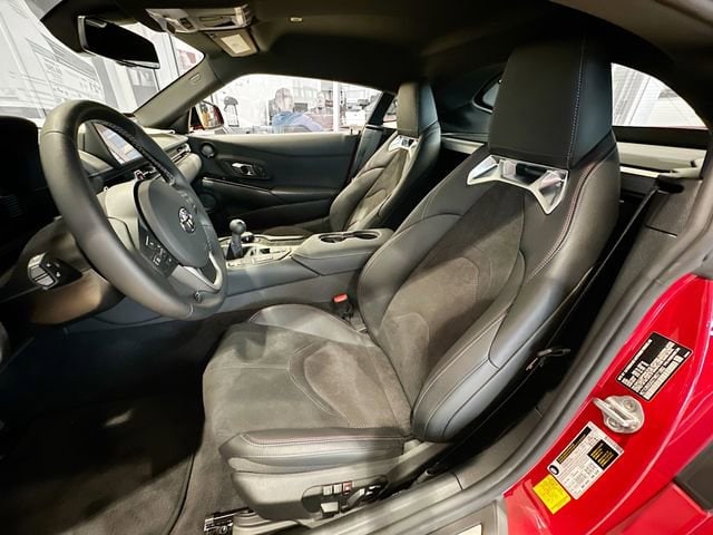 2026 Toyota Supra Premium - Photo 24