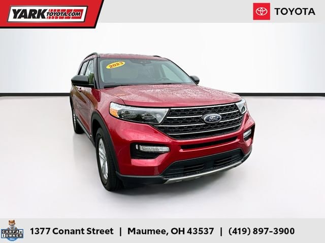 2023 Ford Explorer XLT 4WD's photo