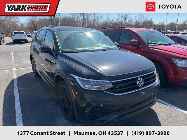 2022 Volkswagen Tiguan SE R-LINE BLACK