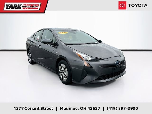 2017 Toyota Prius Four's photo