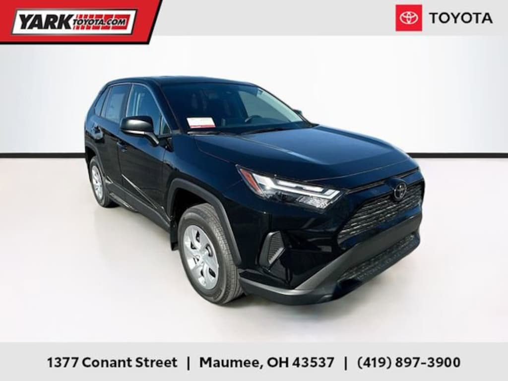 New 2025 Toyota RAV4 LE LE FWD SUV