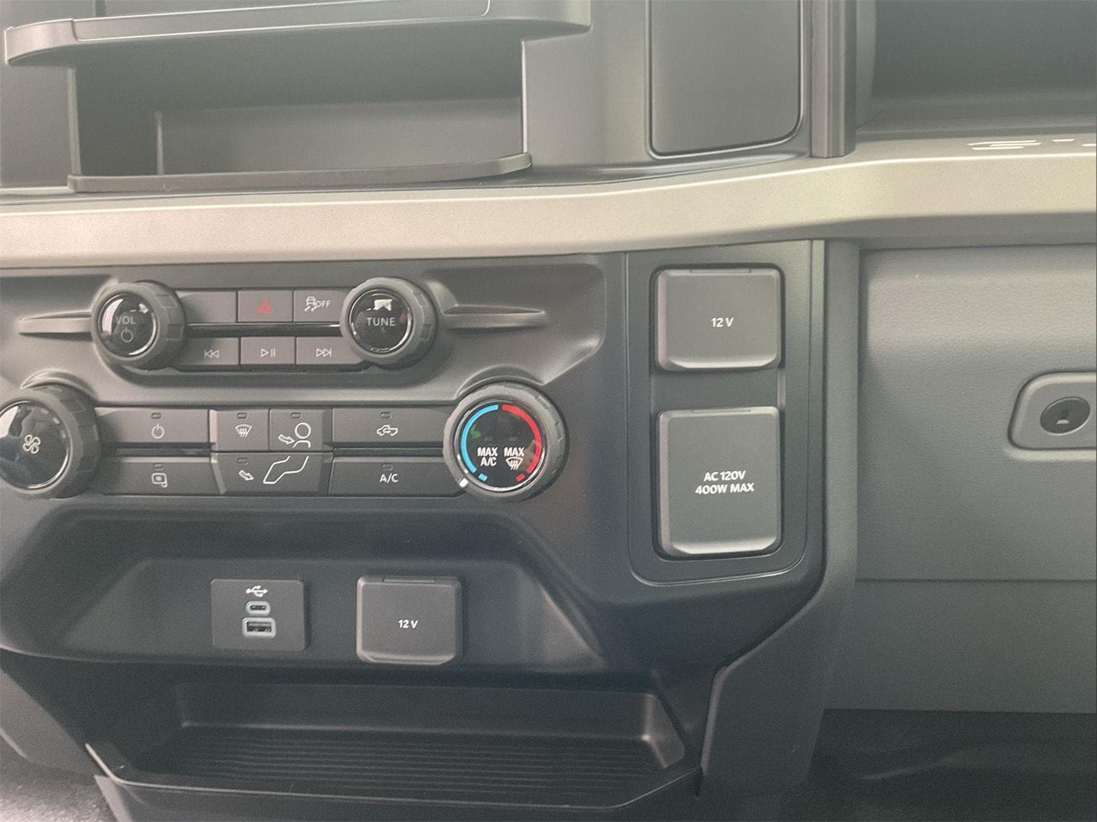 2026 Ford F-250 Super Duty XL - Photo 15