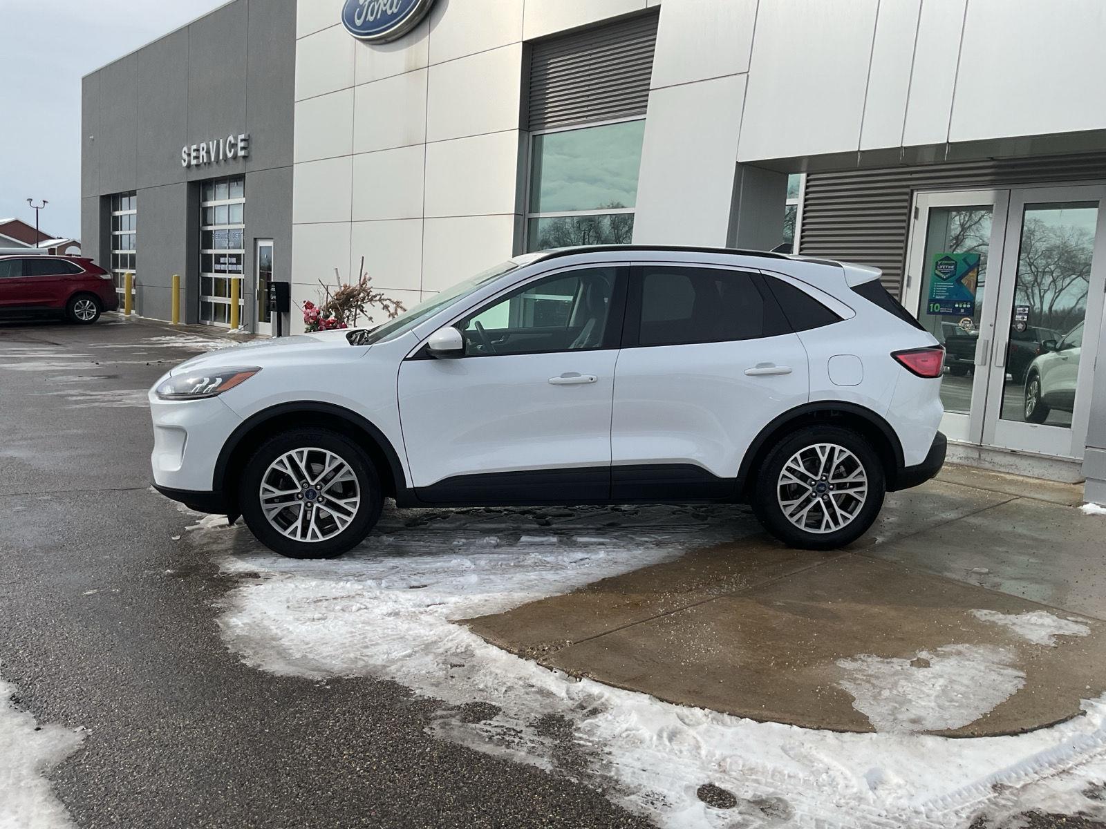 Used 2022 Ford Escape SEL with VIN 1FMCU9H66NUB89408 for sale in Paynesville, Minnesota