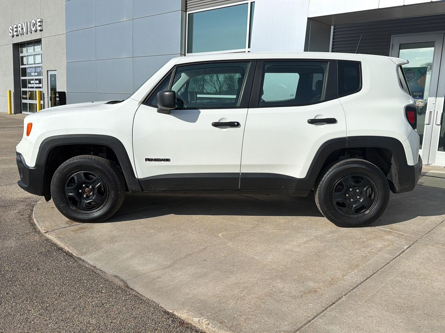 Used 2018 Jeep Renegade Sport with VIN ZACCJBAB0JPH89381 for sale in Paynesville, Minnesota