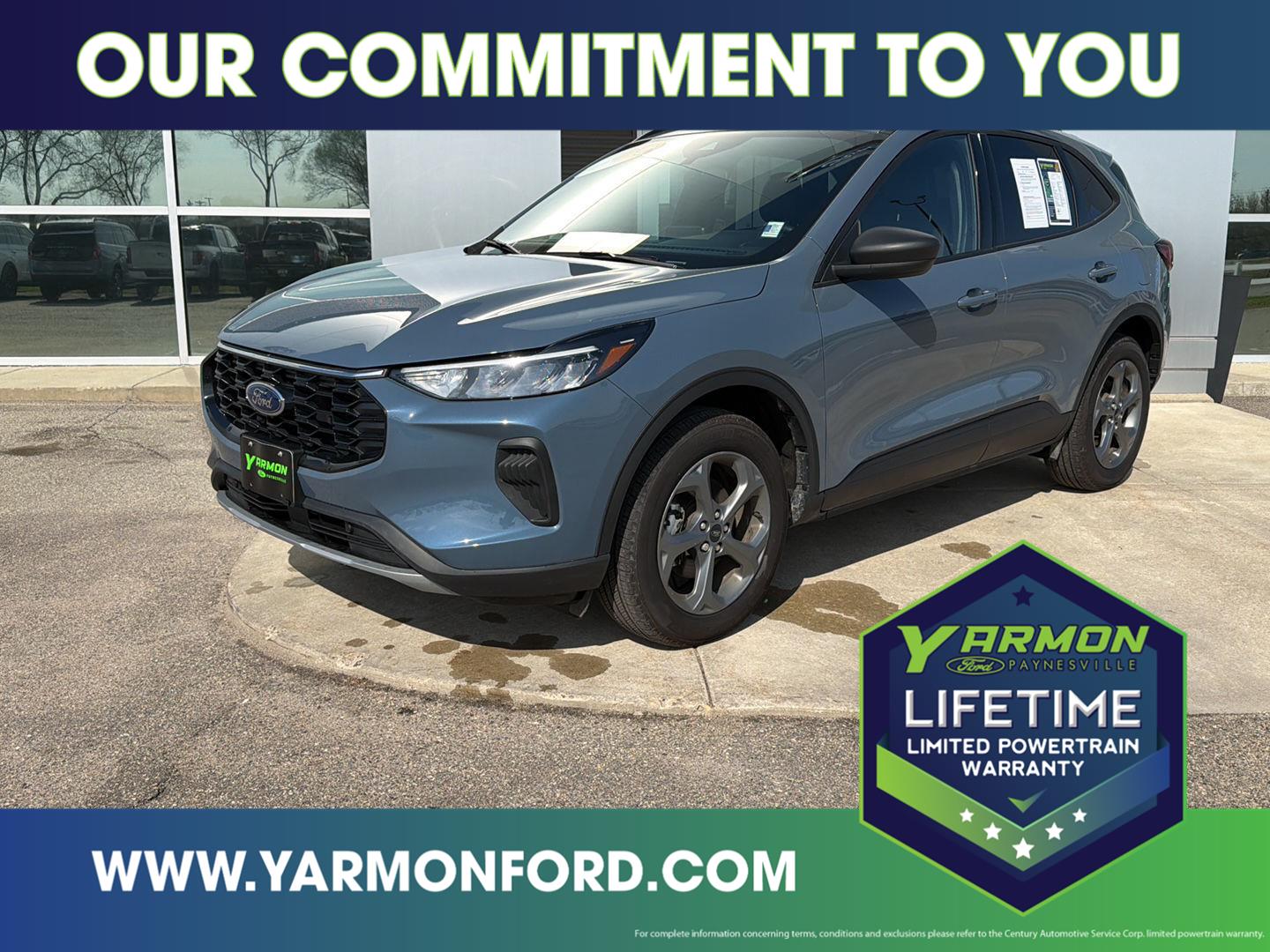 2025 Ford Escape ST-Line AWD's photo