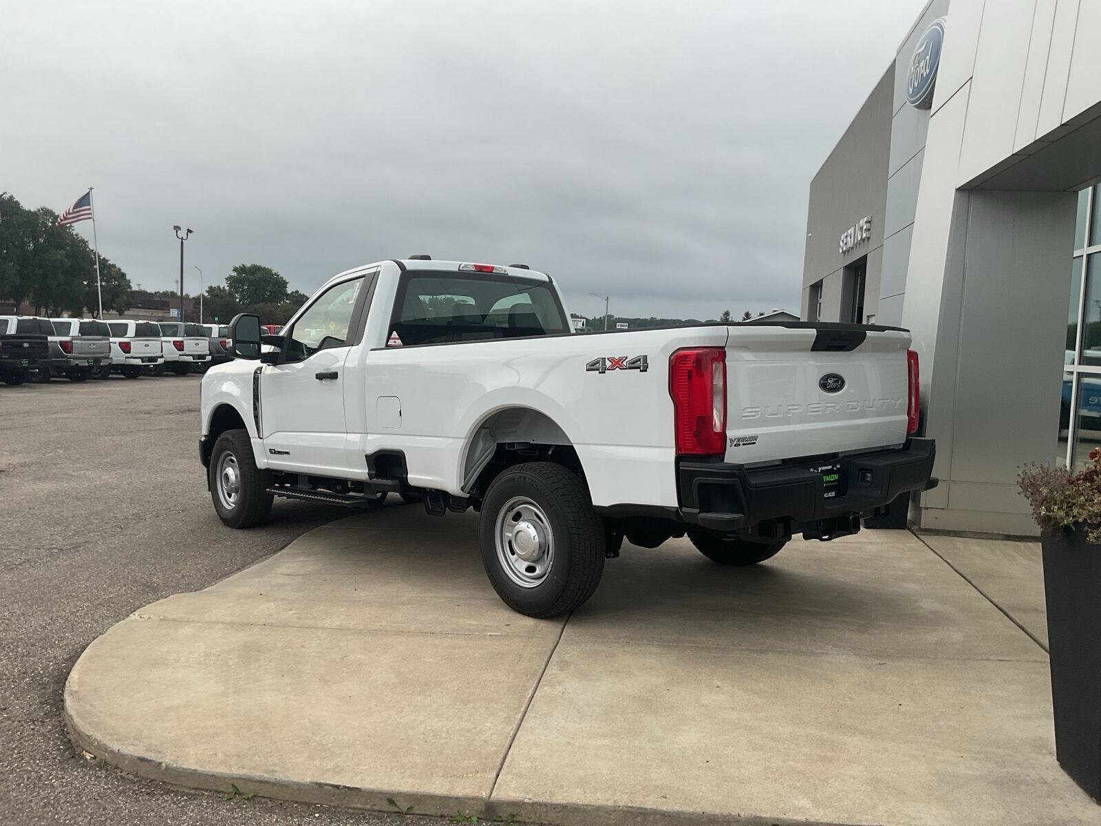 2026 Ford F-250 XL photo 2