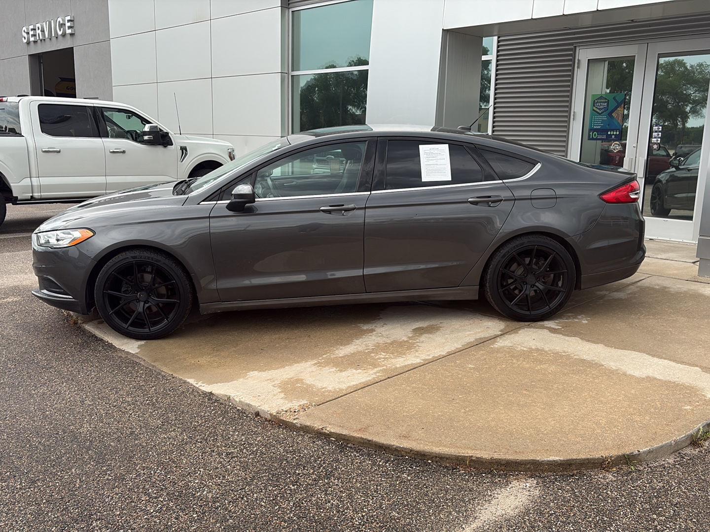 Used 2017 Ford Fusion SE with VIN 3FA6P0HDXHR293937 for sale in Paynesville, Minnesota