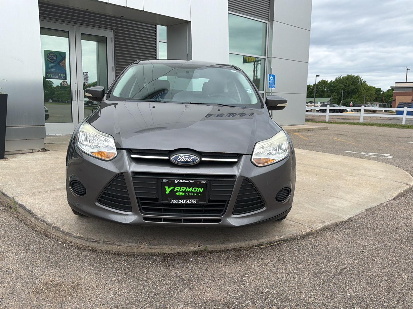 Used 2014 Ford Focus SE with VIN 1FADP3K21EL254518 for sale in Paynesville, MN