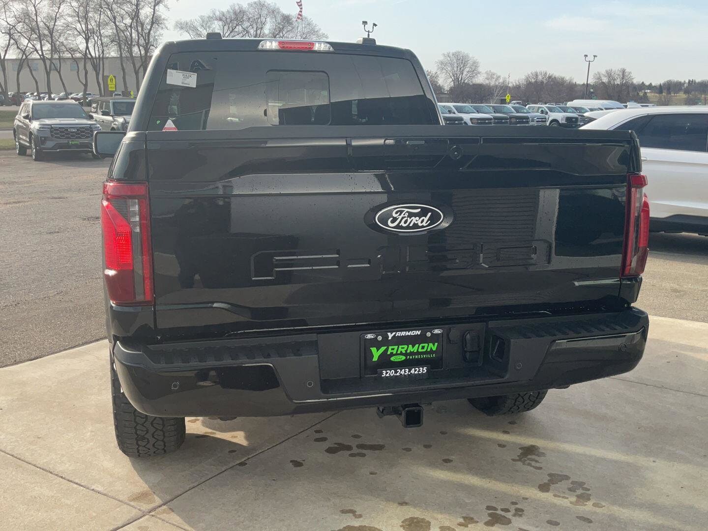 2025 Ford F-150 XLT photo 3