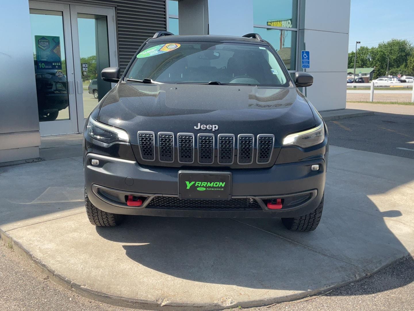 Used 2020 Jeep Cherokee Trailhawk with VIN 1C4PJMBX4LD575020 for sale in Paynesville, Minnesota