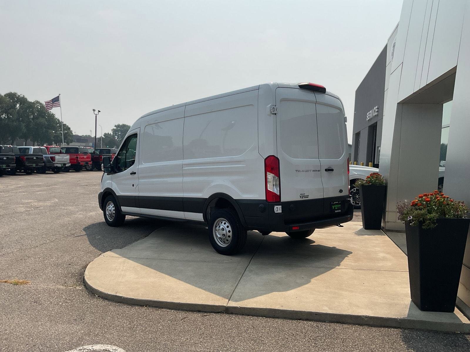 2024 Ford Transit Cargo Van photo 2