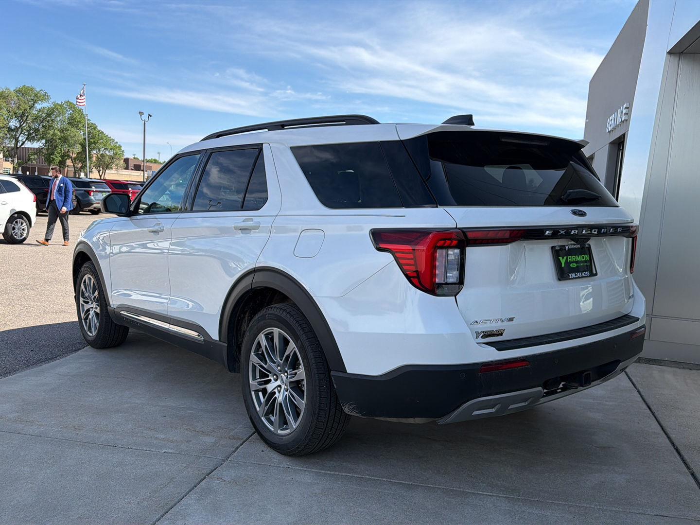 Used 2025 Ford Explorer Active with VIN 1FMUK8DH5SGA22138 for sale in Paynesville, Minnesota