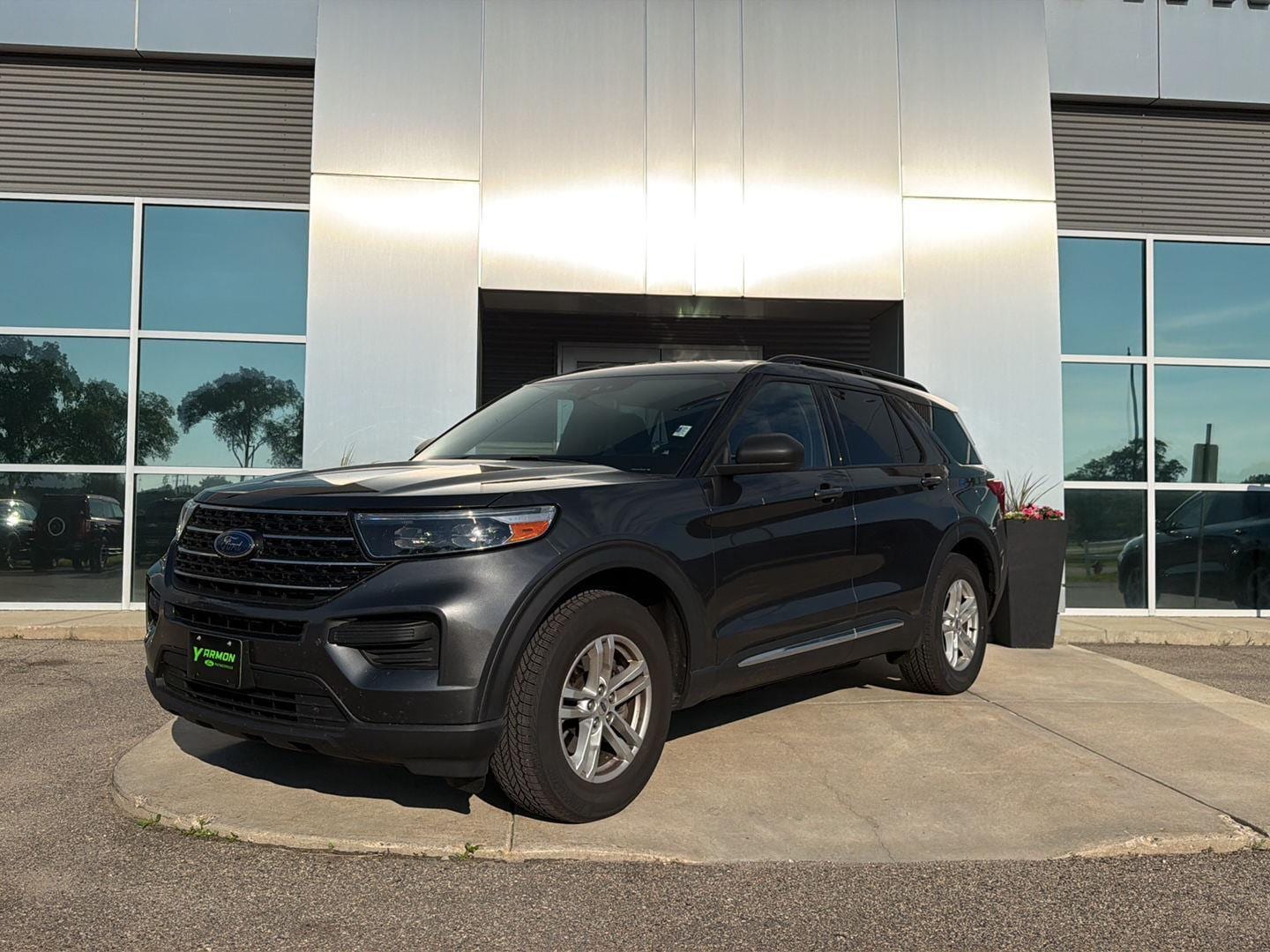 2020 Ford Explorer XLT 4WD's photo