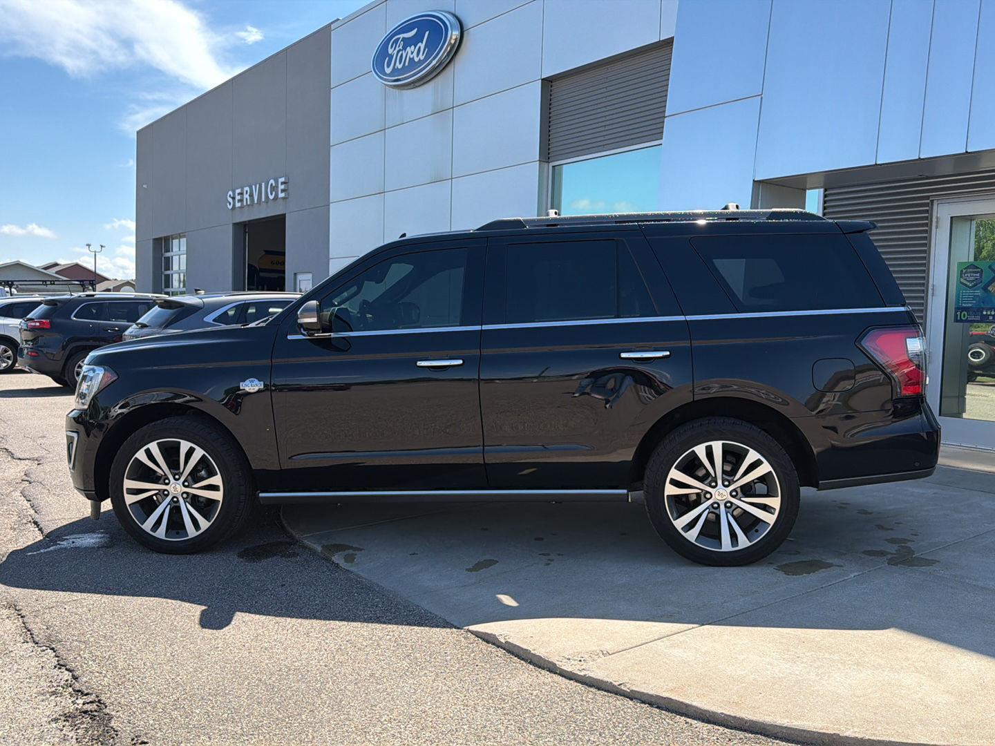 Used 2021 Ford Expedition King Ranch with VIN 1FMJU1PT3MEA51480 for sale in Paynesville, Minnesota