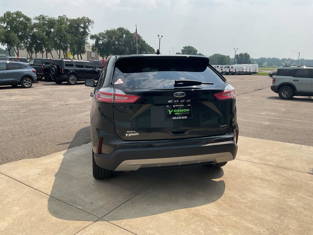 Used 2022 Ford Edge SEL SUV