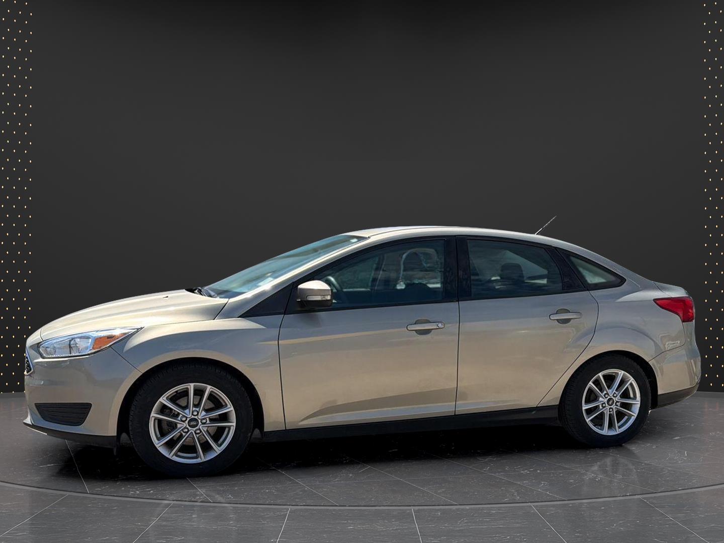 Used 2016 Ford Focus SE with VIN 1FADP3F28GL212683 for sale in Paynesville, MN