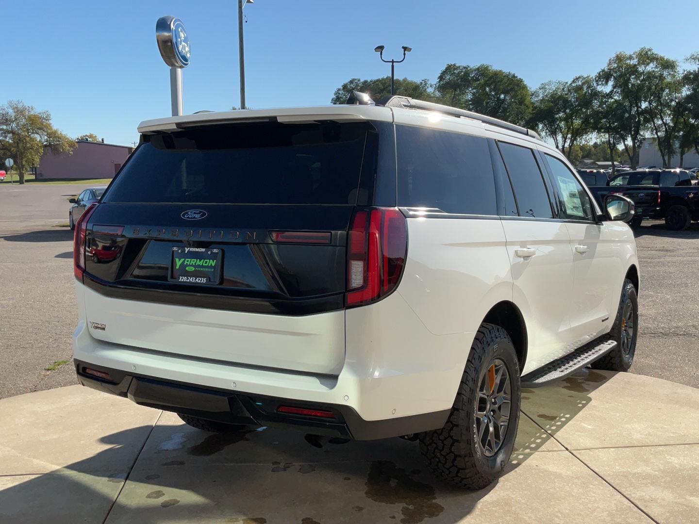 2025 Ford Expedition Tremor - Photo 9