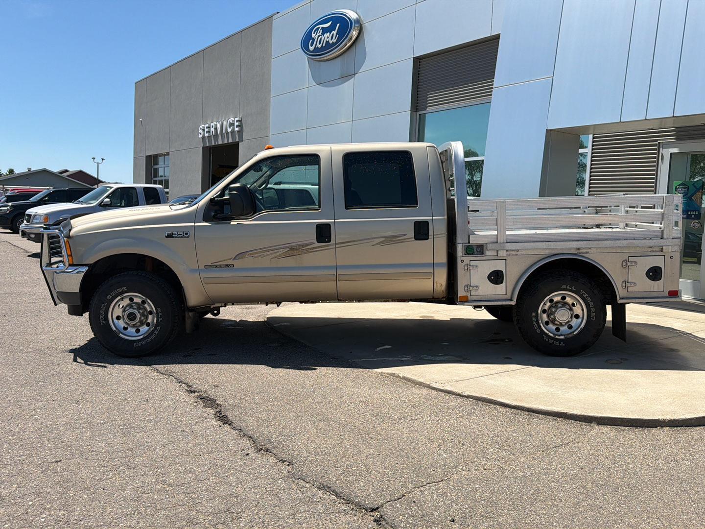 Used 2001 Ford F-350 Super Duty XLT with VIN 3FTSW31F31MA82414 for sale in Paynesville, Minnesota
