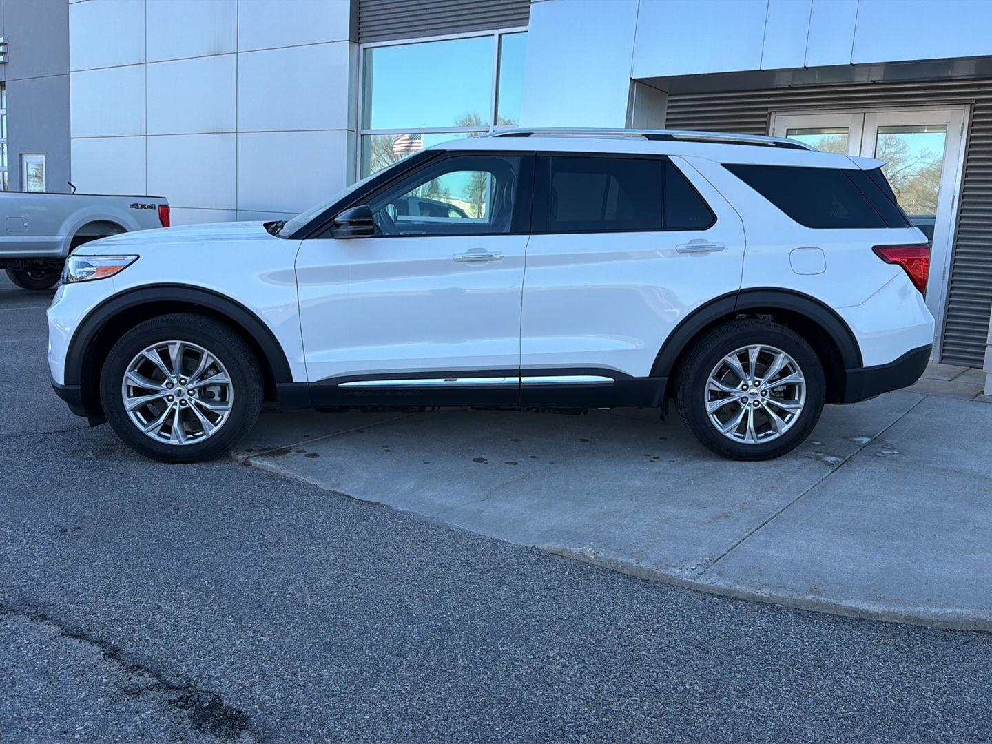 Used 2024 Ford Explorer Limited with VIN 1FMSK8FH2RGA75250 for sale in Paynesville, Minnesota