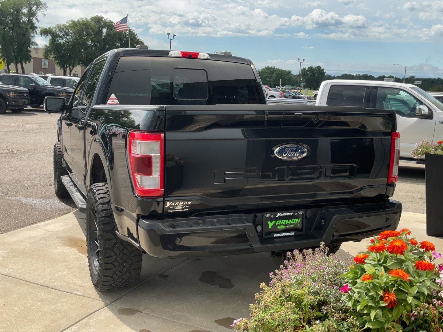 2021 Ford F-150 Lariat photo 3