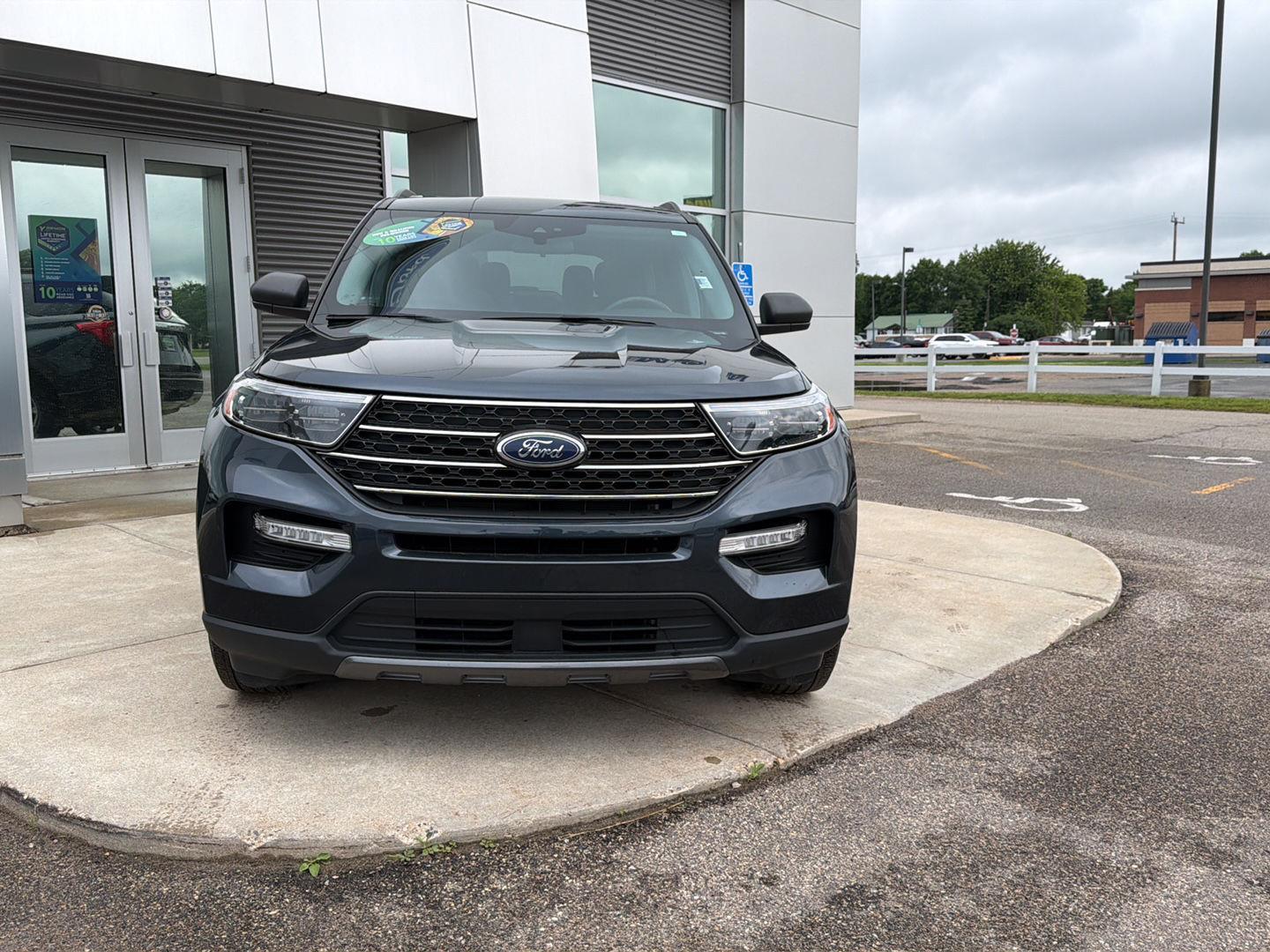 Used 2022 Ford Explorer XLT with VIN 1FMSK8DH1NGA47081 for sale in Paynesville, Minnesota