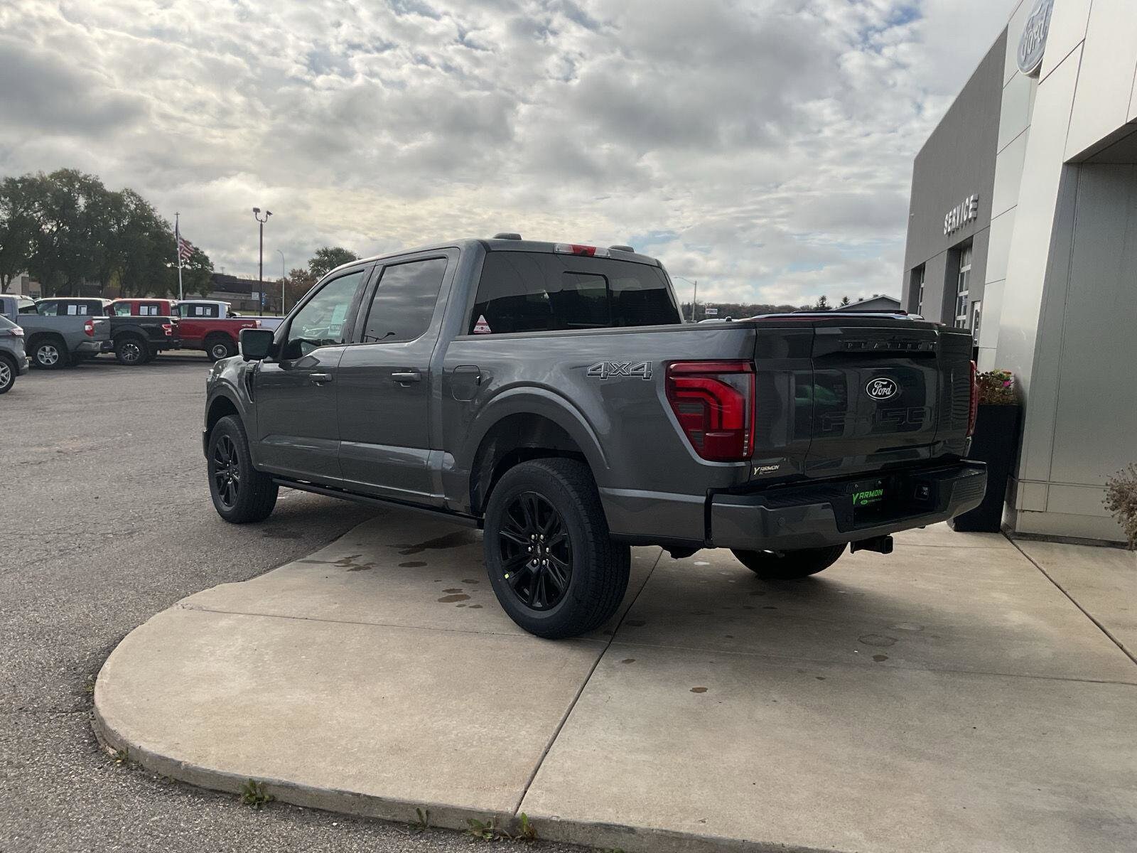 2025 Ford F-150 Platinum photo 2