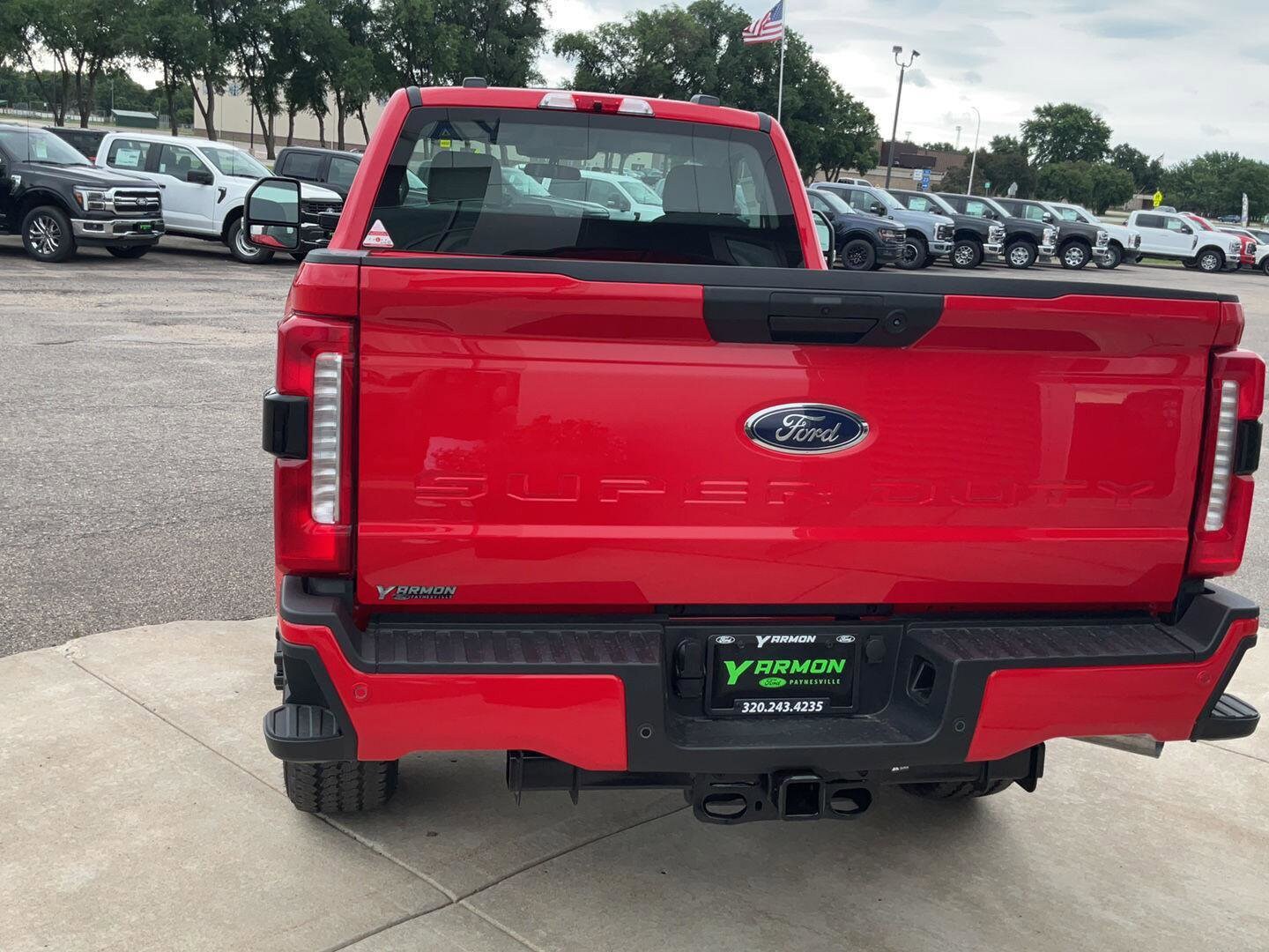 2025 Ford F-350 XL photo 4