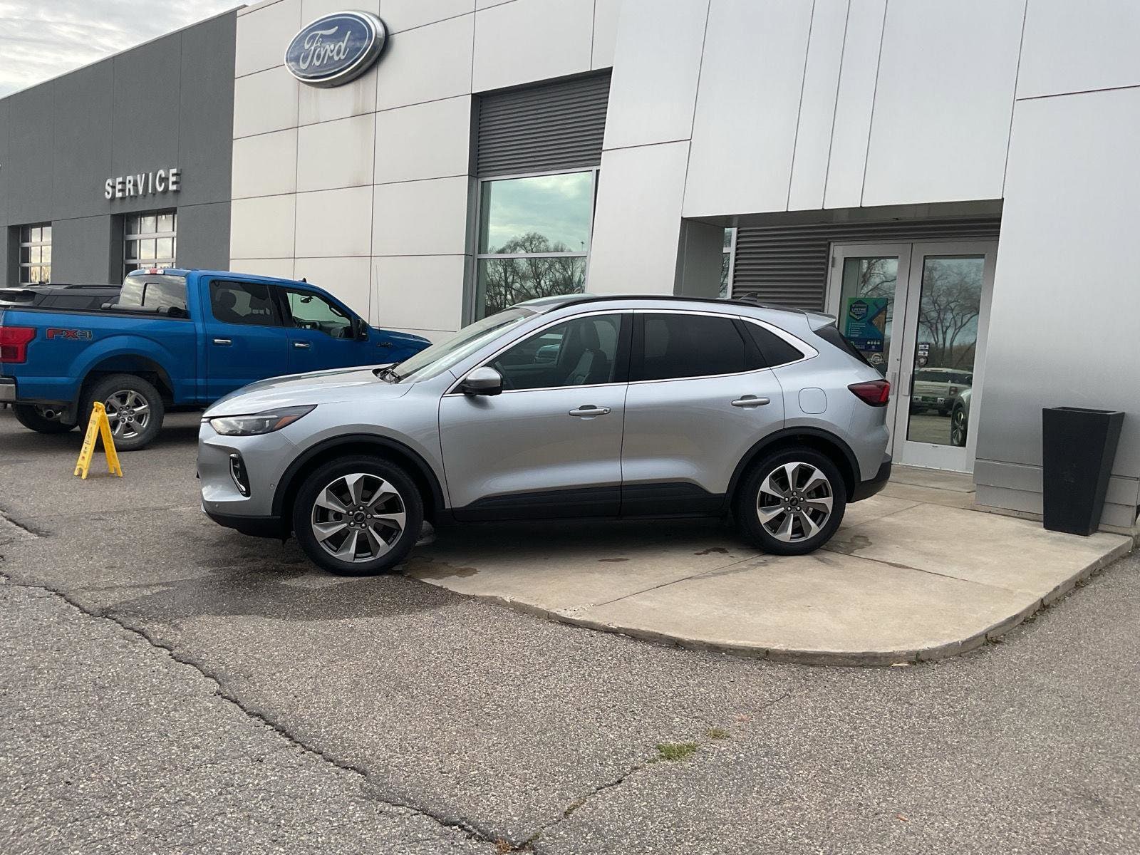 Used 2023 Ford Escape Platinum with VIN 1FMCU9JA3PUA10517 for sale in Paynesville, Minnesota