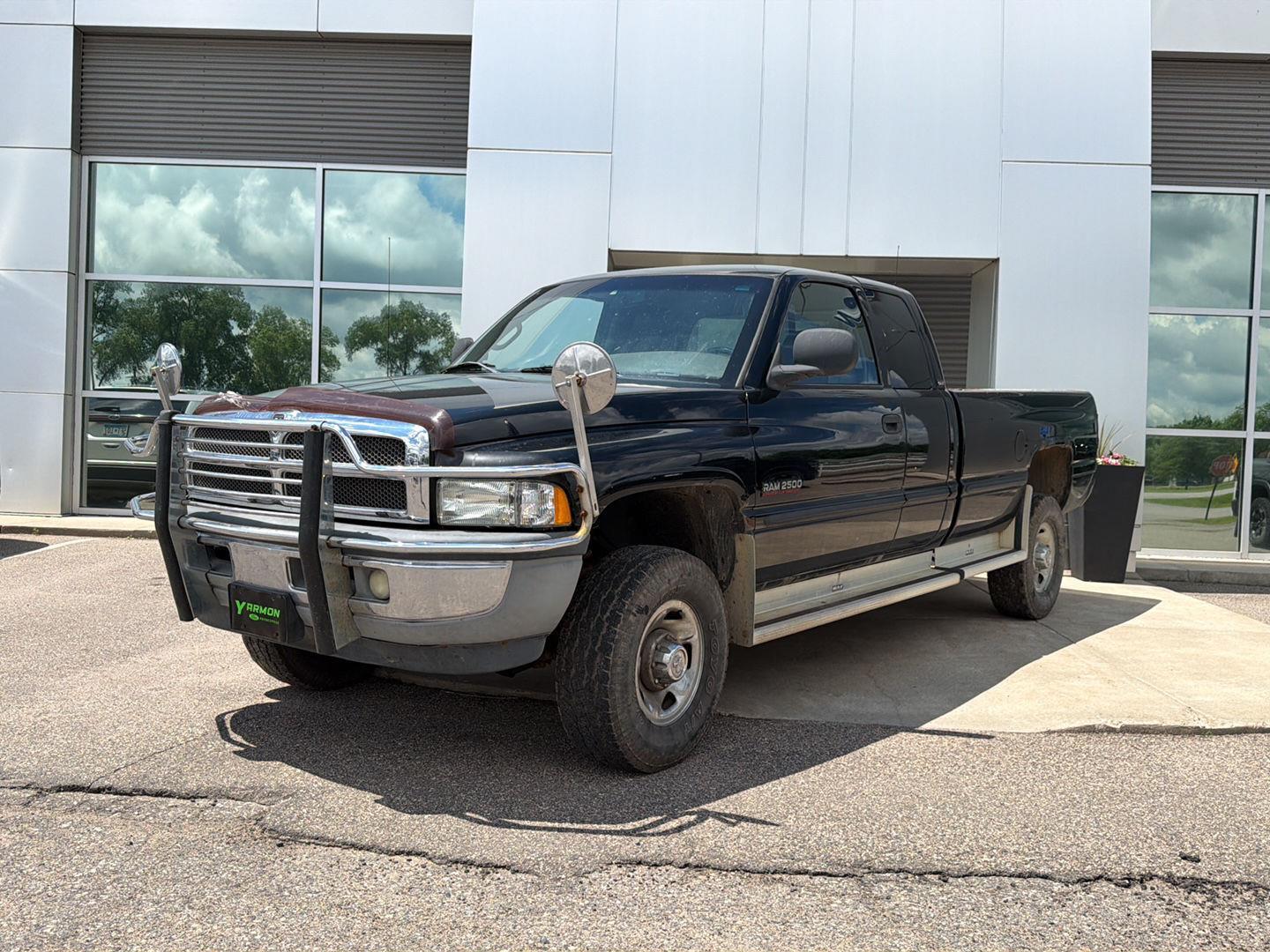 1999 Dodge Ram 1500 2500 4X4 QUAD CAB SWB's photo