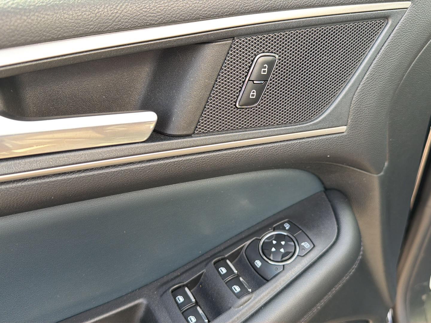 2023 Ford Edge SEL - Photo 15