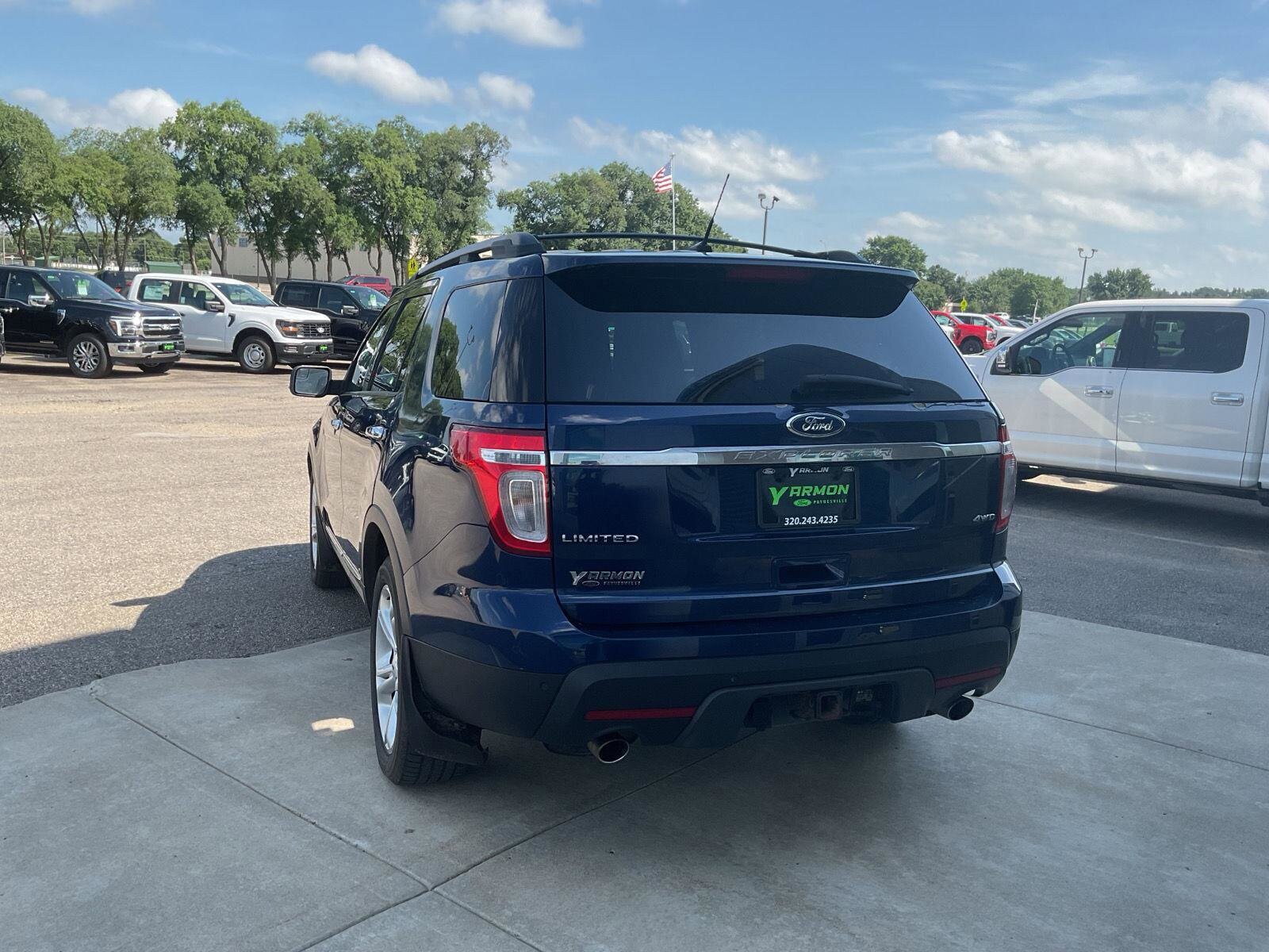 2012 Ford Explorer Limited photo 4