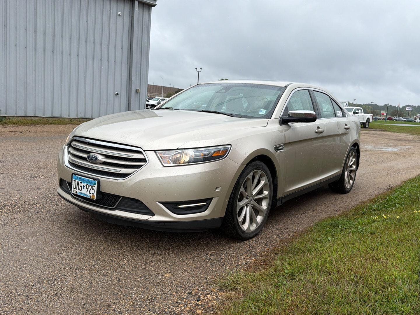 Used 2017 Ford Taurus Limited with VIN 1FAHP2F80HG143112 for sale in Paynesville, Minnesota