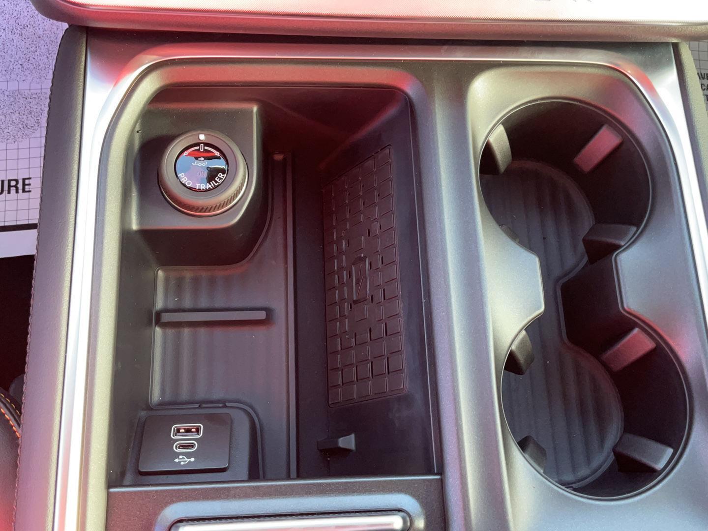 2025 Ford Expedition Tremor - Photo 18