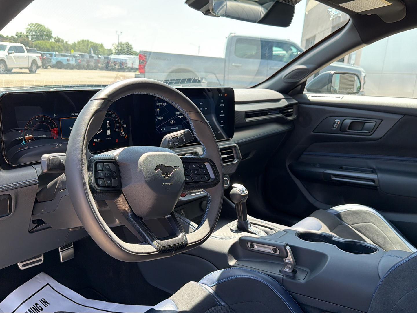 2025 Ford Mustang Dark Horse - Photo 11